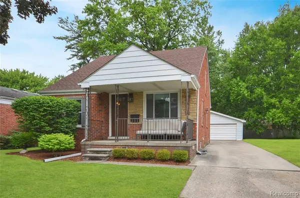 29067 Milton, Madison Heights, MI 48071