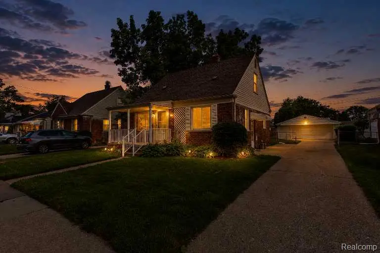 23254 Nona, Dearborn, MI 48124 - #1