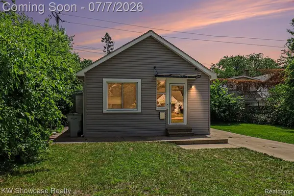 435 W Sonoma, Hazel Park, MI 48030