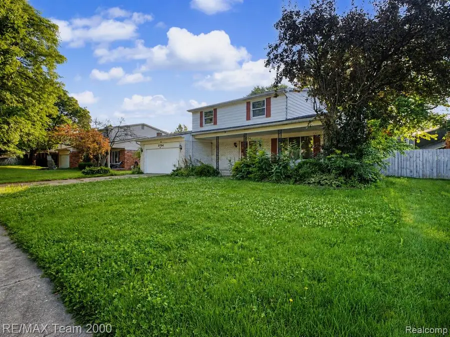 3754 Anvil, Troy, MI 48083 - #2