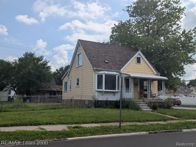 808 White, Lincoln Park, MI 48146 - #2
