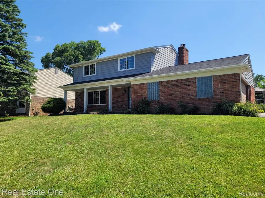 4212 Halkirk, Waterford, MI 48329 - #3