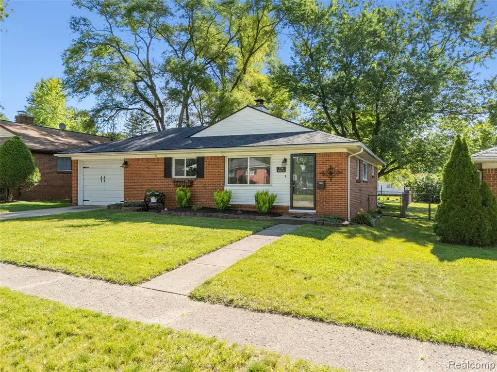154 Noble, Milford, MI 48381 - #1