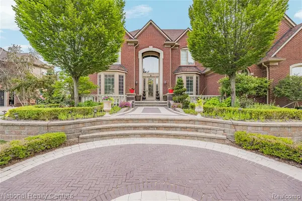 51577 Merry, Utica, MI 48316