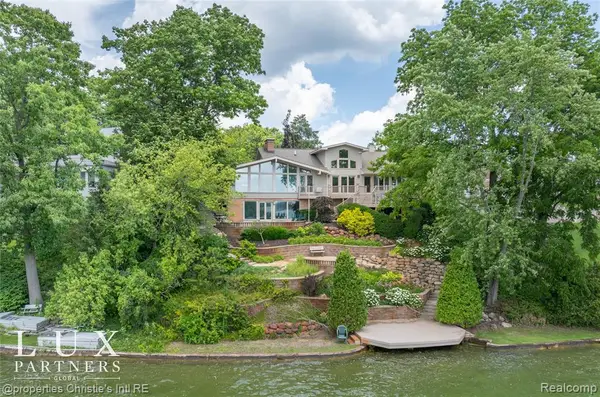 24 Hiawatha, Battle Creek, MI 49015