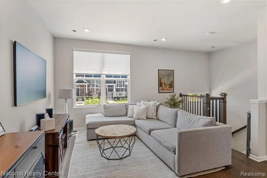 212 S Sydney, Plymouth, MI  - #2