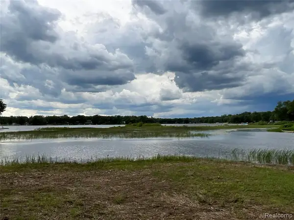 2192 Lake, National City, MI 48748