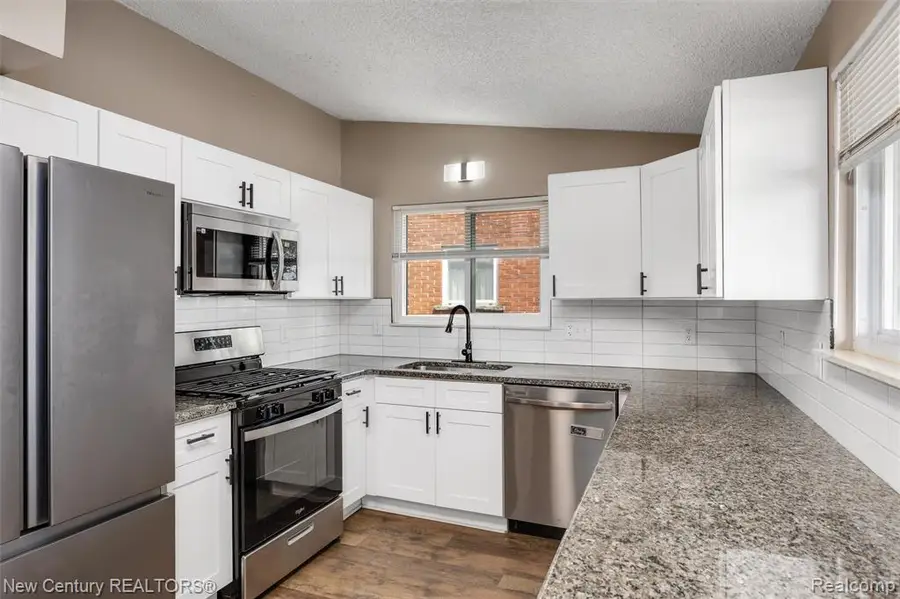 1720 Westbrook, Madison Heights, MI 48071 - #2