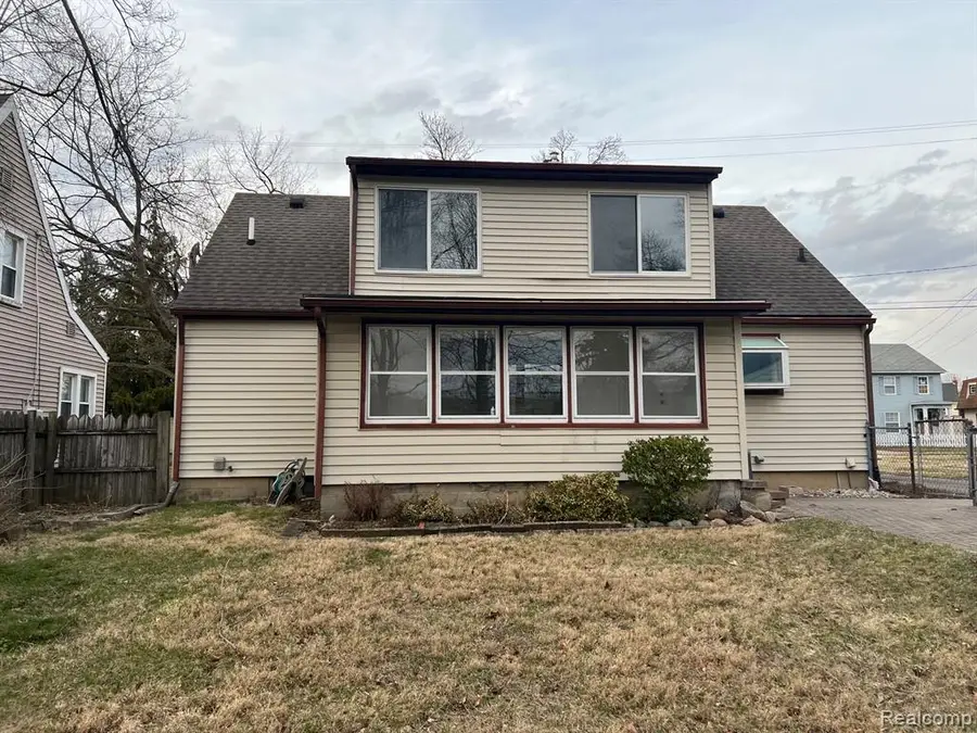 1275 University, Adrian, MI 49221 - #2