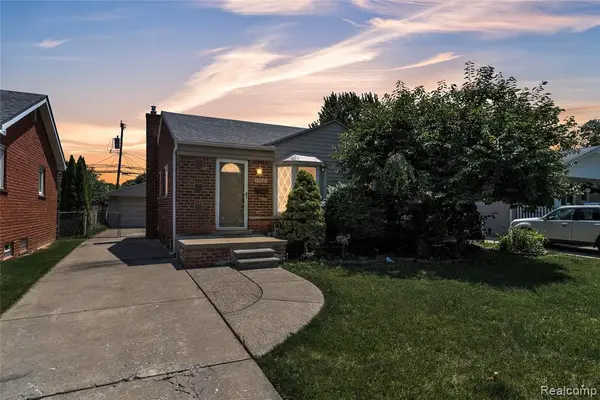 15421 Mccann, Southgate, MI 48195