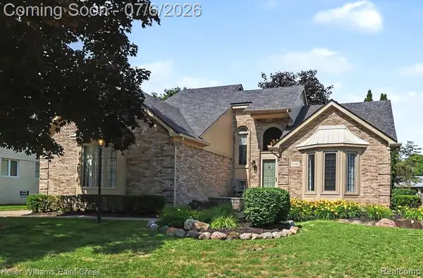 50483 Heatherwood, Utica, MI 48317