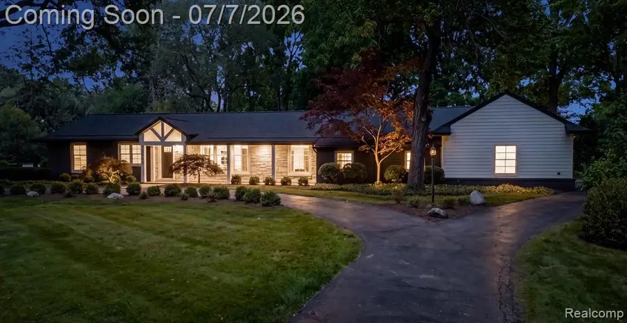 5671 Shadow, Bloomfield, MI 48302 - #3