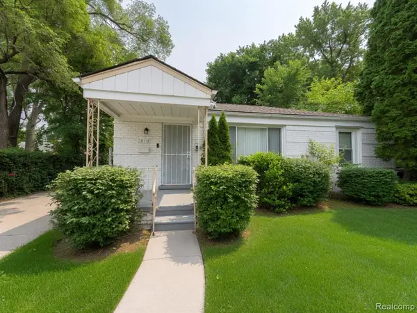 20176 Cheyenne, Detroit, MI 48235