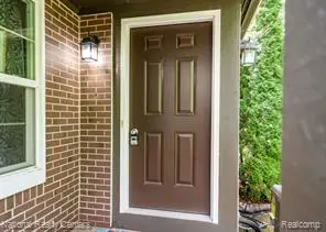 196 Barrington, Lake Orion, MI 48360 - #3