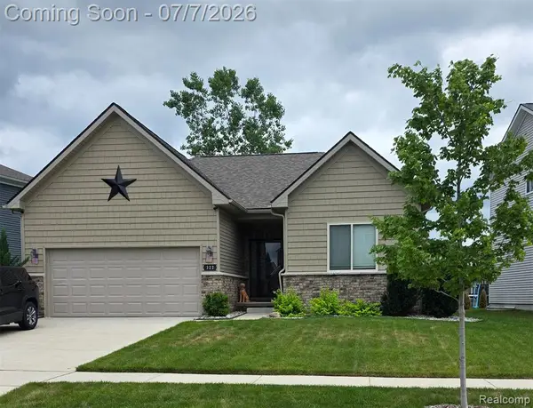 322 Hidden, Holly, MI 48442