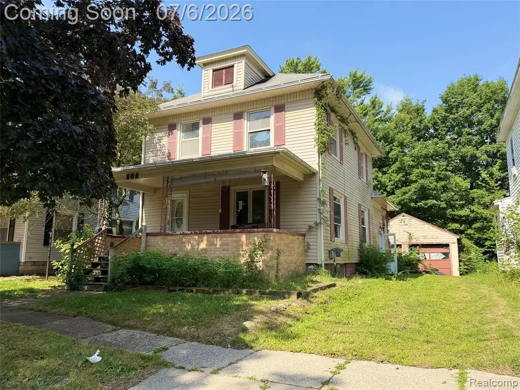 808 Division, Owosso, MI 48867 - #1
