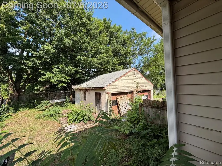 808 Division, Owosso, MI 48867 - #3