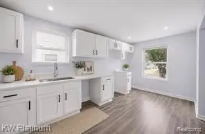 23809 Normandy, Eastpointe, MI 48021 - #3