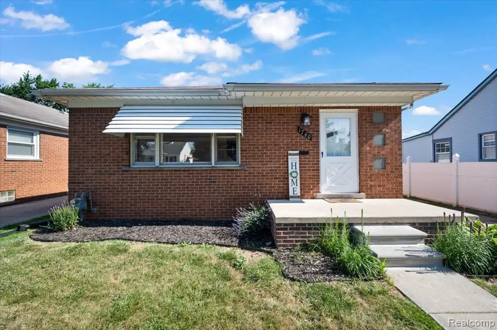 1760 Sycamore, Wyandotte, MI 48192 - #1