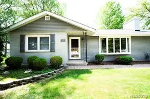 2016 Brandywine, Port Huron, MI 48060 - #2