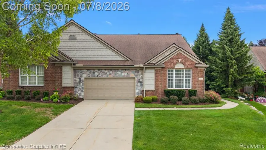 1946 Dunham, Rochester, MI 48306 - #2