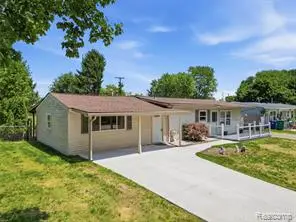 6271 Stephen, Brighton, MI 48116 - #2