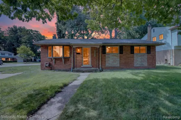 32405 Lyndon, Livonia, MI 48154