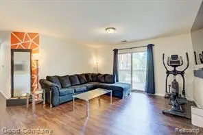 1525 Harbour #73, Trenton, MI 48183 - #2