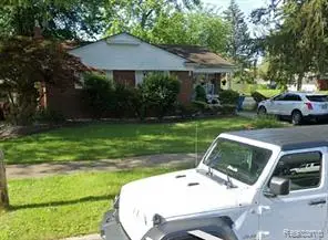 27321 Kennedy, Dearborn Heights, MI 48127