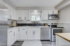 2954 Harvard, Berkley, MI 48072 - #2