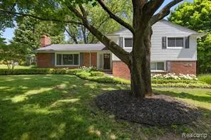 4409 W Orchard Hill, Bloomfield Hills, MI 48304 - #2