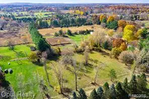 5323 Hickory Dr Hickory, Metamora, MI 48455 - #3