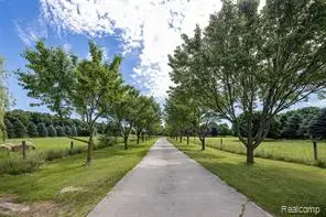3839 Shamrock, Lapeer, MI 48446 - #2