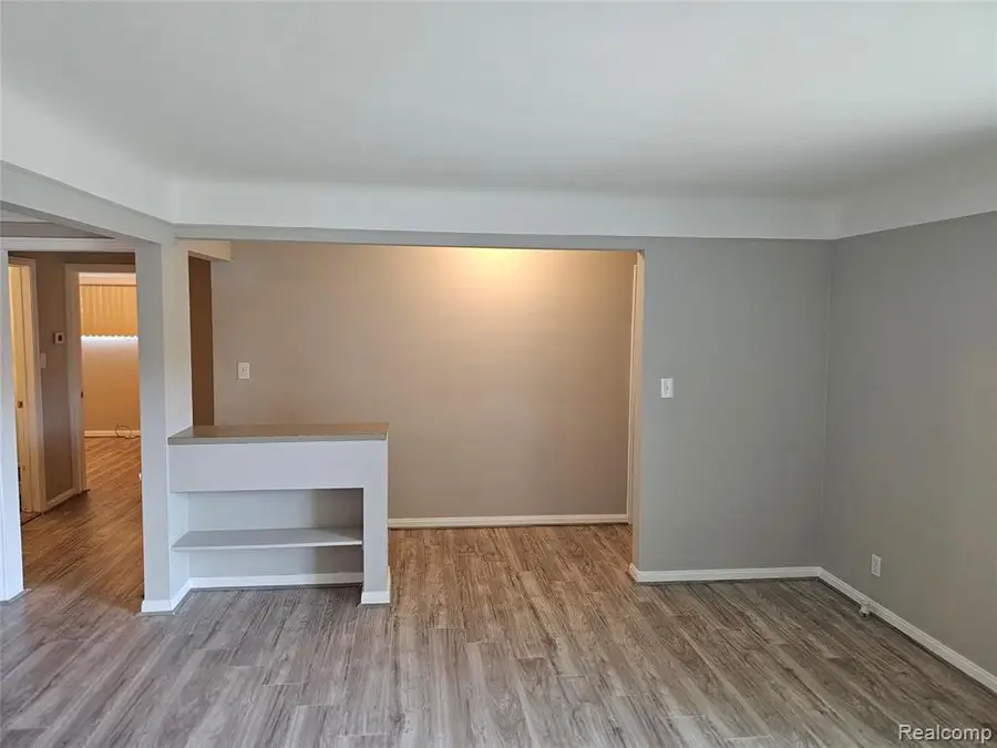 23091 Sussex, Oak Park, MI 48237 - #3