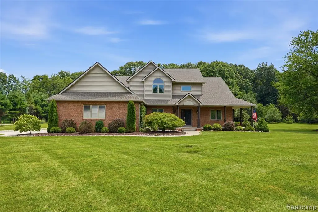 462 Gulley, Howell, MI 48843 - #1