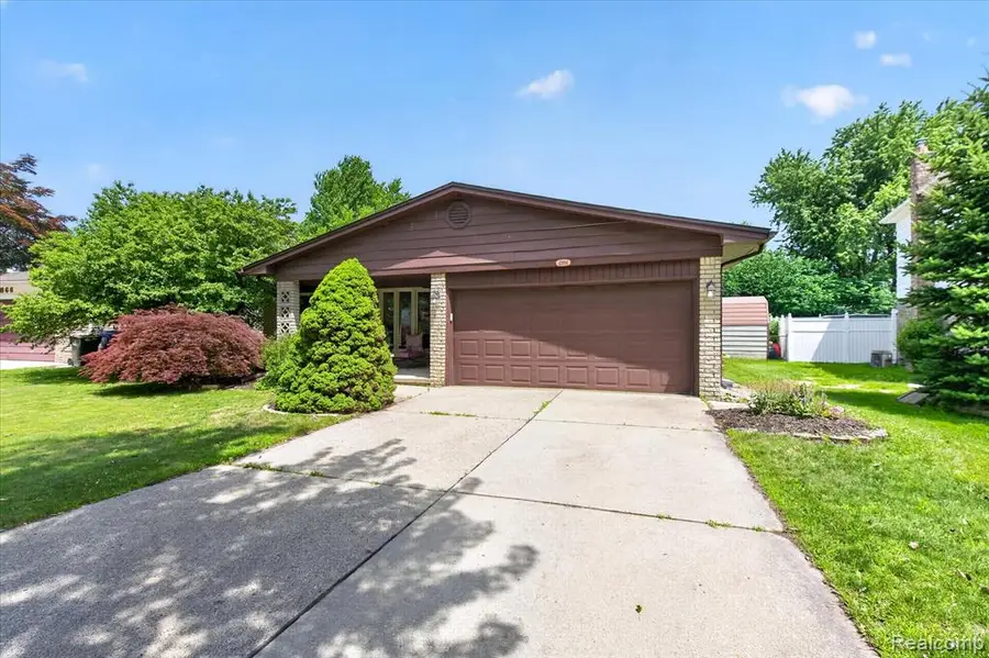 42854 Lombardy, Canton, MI 48187 - #3