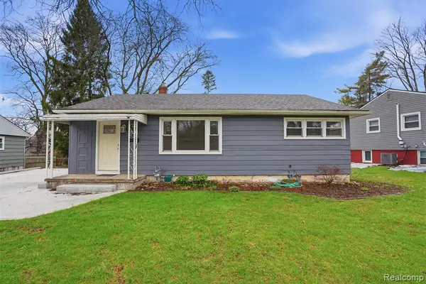 831 Loyola, Ann Arbor, MI 48103