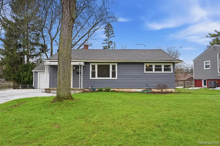 831 Loyola, Ann Arbor, MI 48103 - #2