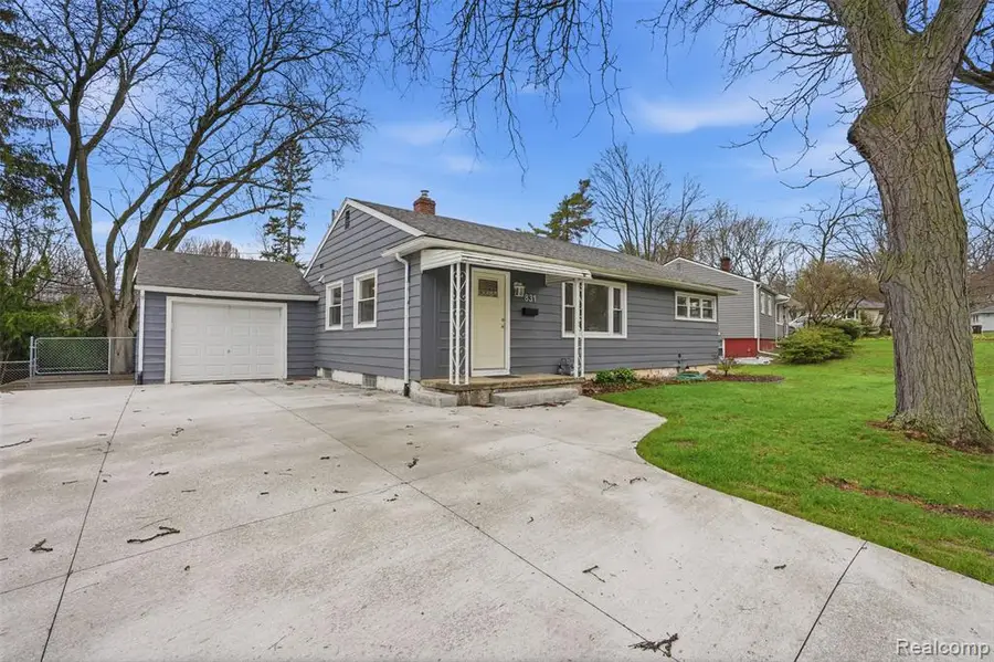 831 Loyola, Ann Arbor, MI 48103 - #3