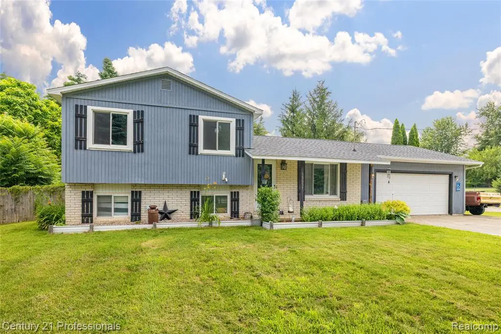 15037 Hogan, Linden, MI 48451 - #1