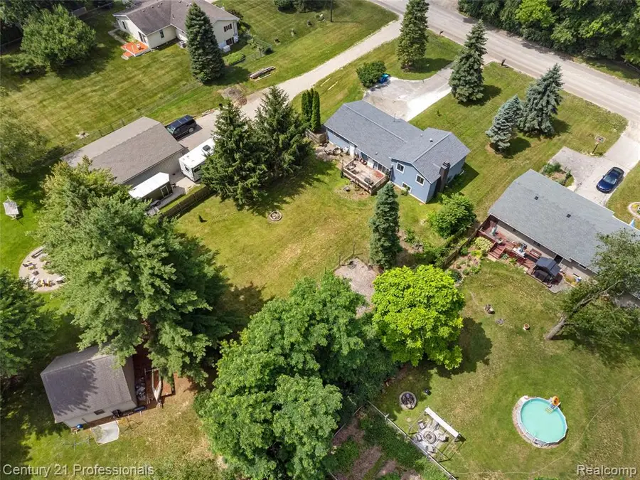 15037 Hogan, Linden, MI 48451 - #2