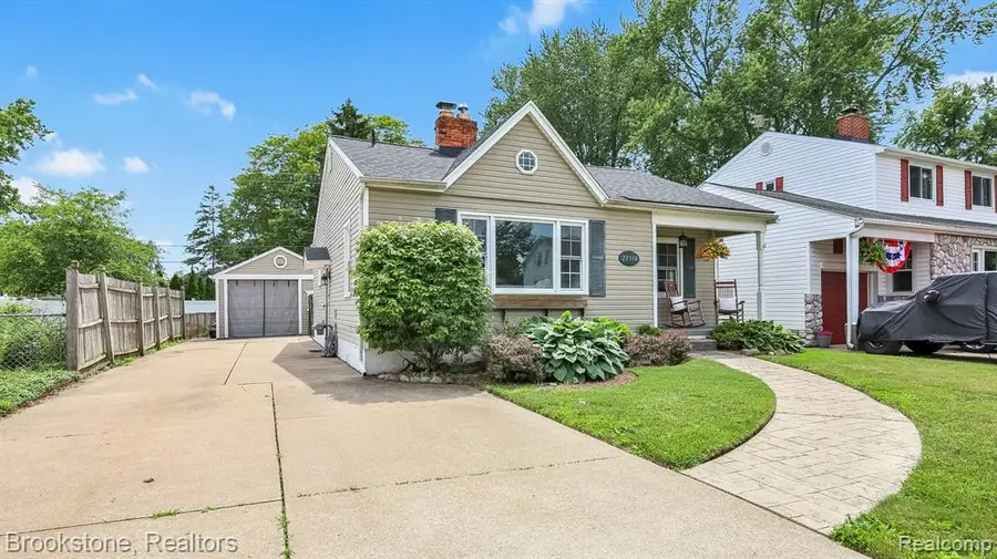 22318 Cedar, Saint Clair Shores, MI 48081 - #2
