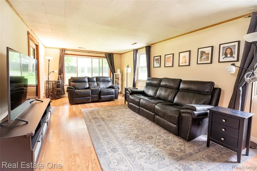 875 S Grey, Auburn Hills, MI 48326 - #2