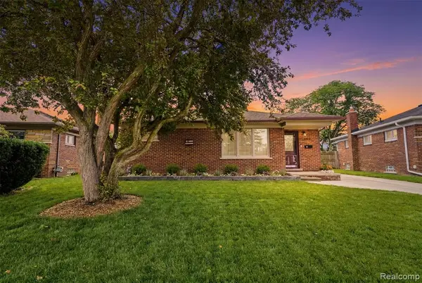 29971 Leona, Garden City, MI 48135