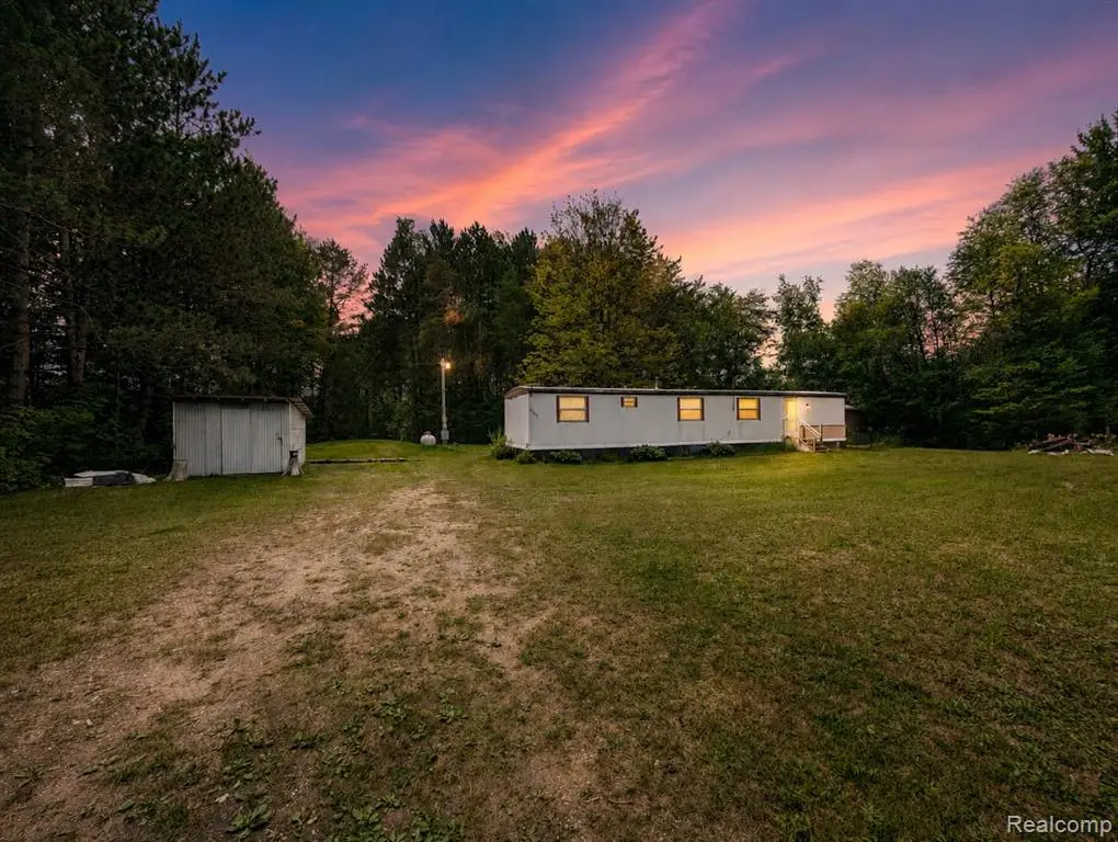 643 N Hockaday, Gladwin, MI 48624 - #1