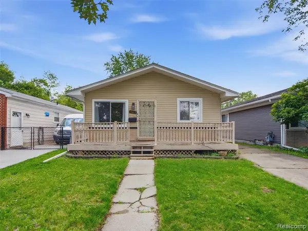 18612 Kinloch, Redford, MI 48240