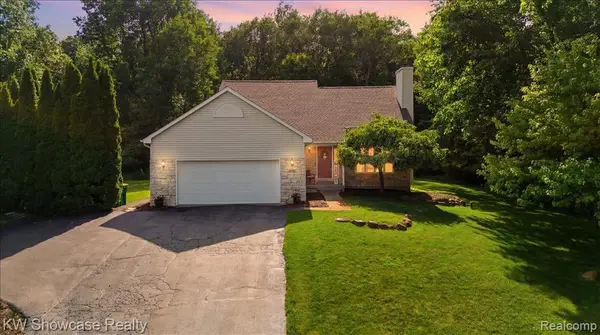 525 Aarons, Ortonville, MI 48462