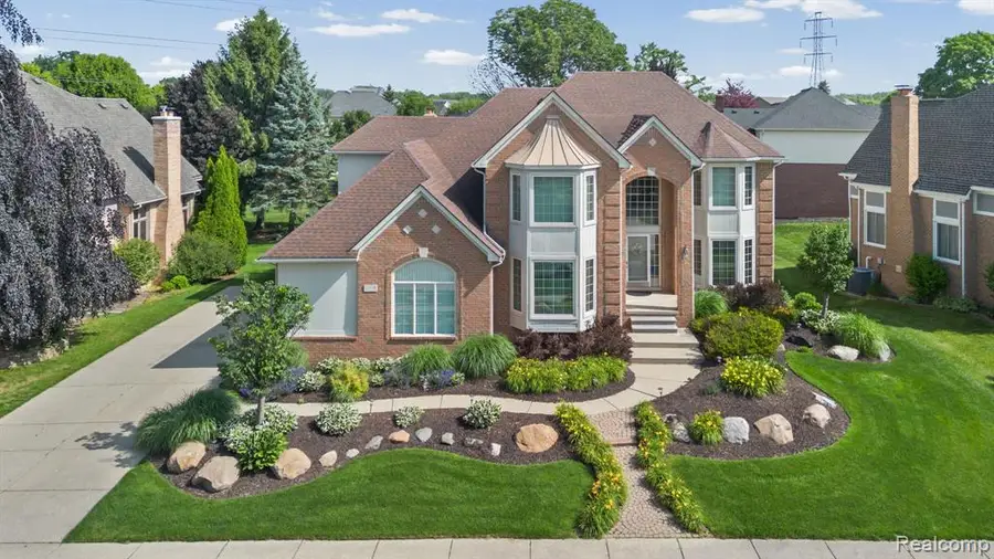 13335 Diegel, Shelby, MI 48315 - #2