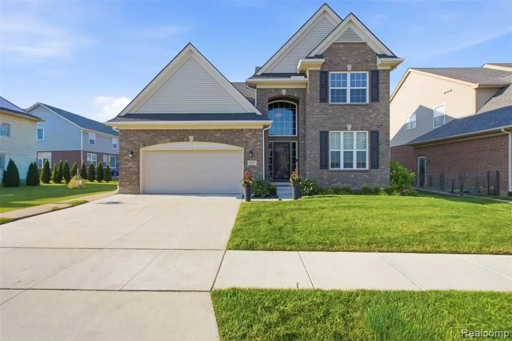 5085 Ridge, Warren, MI 48092 - #1