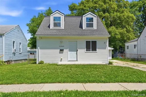 11369 Cadillac, Warren, MI 48089